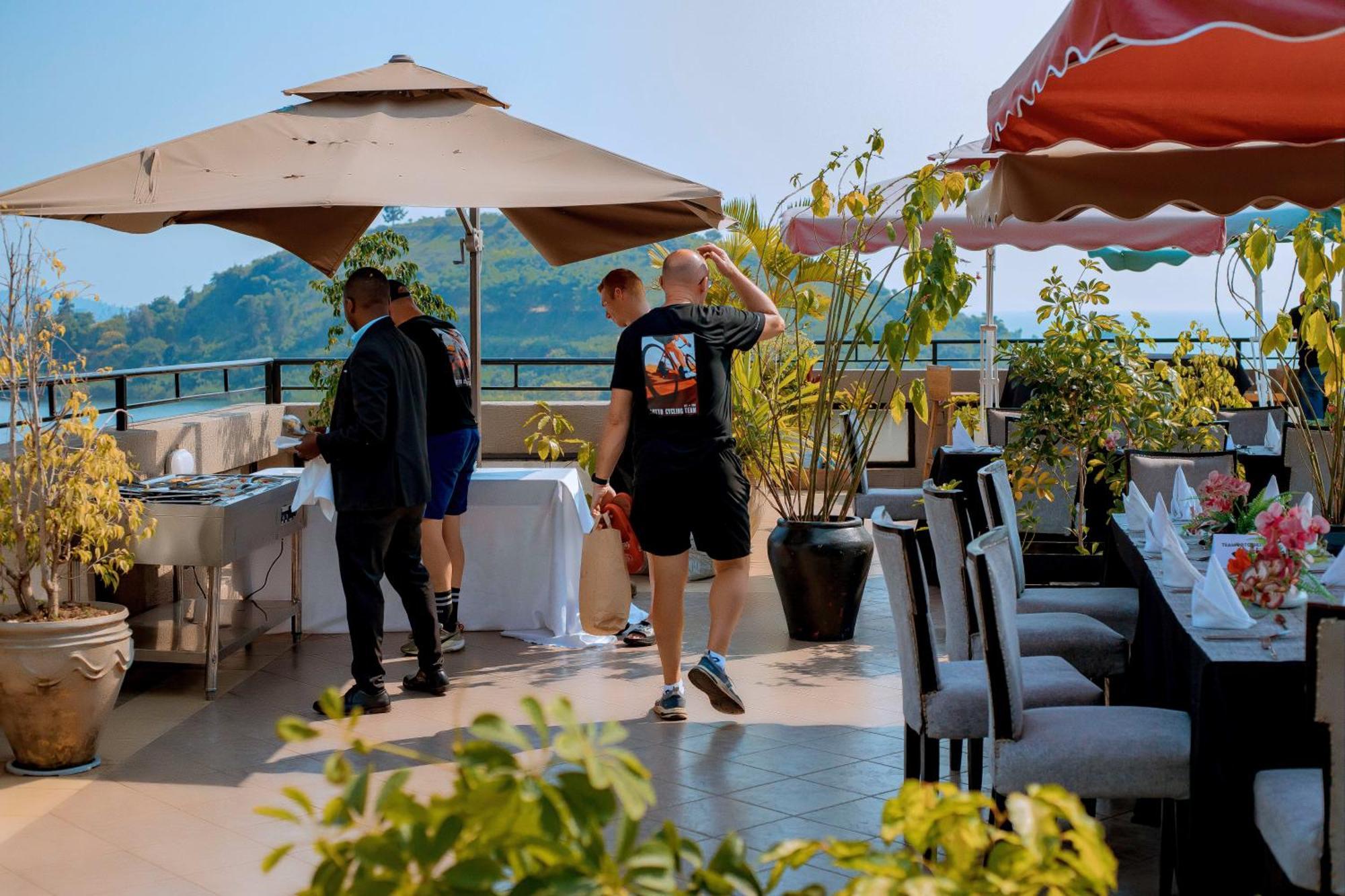 Kivu Hilltop View Resort Gisenyi Exterior foto